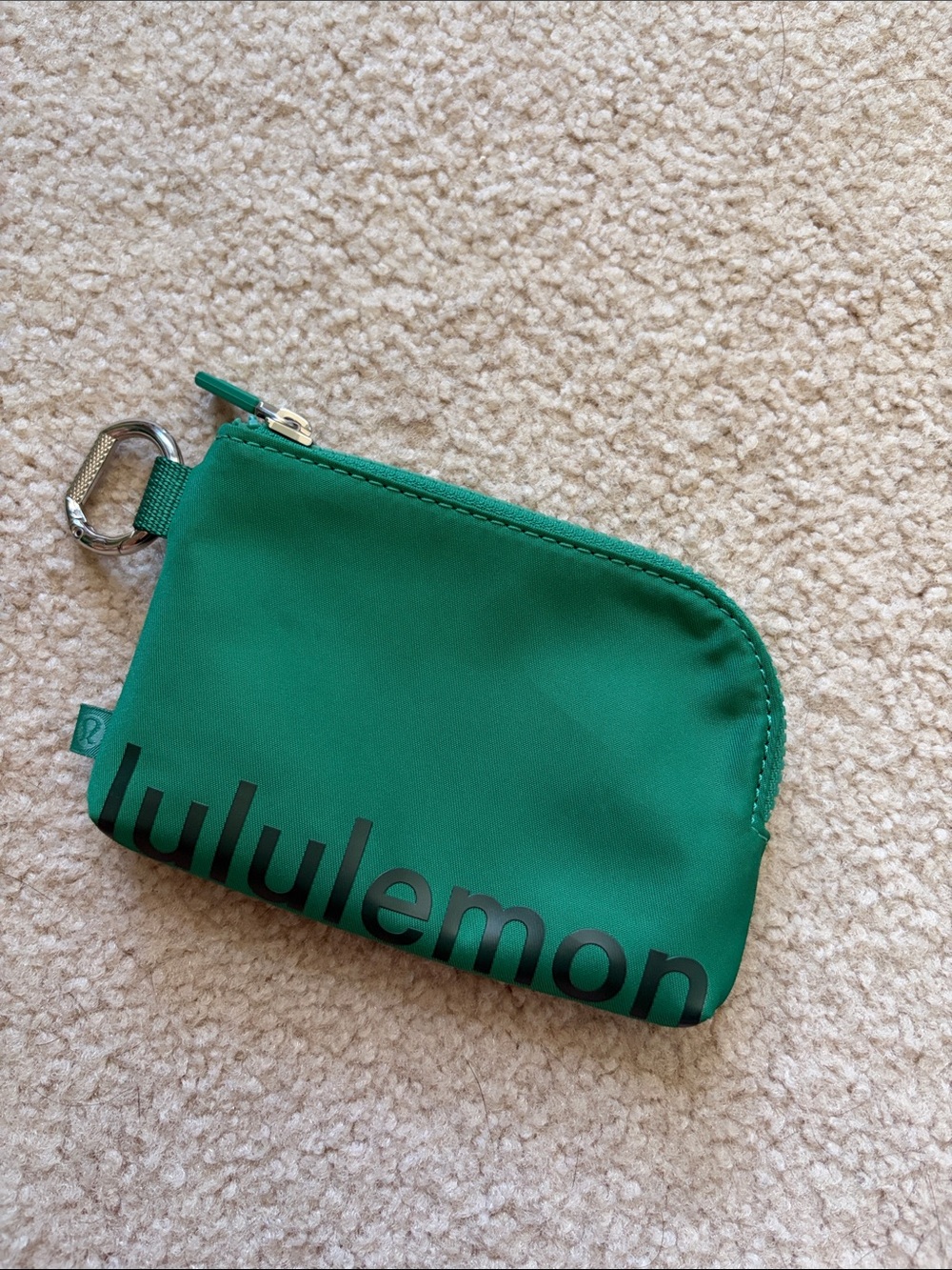lululemon athletica green zip coin pouch